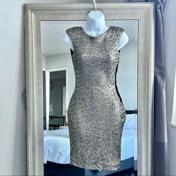 ZARA Glitter Sequined Mini Dress In Silver Size XS - Picture 1 of 4